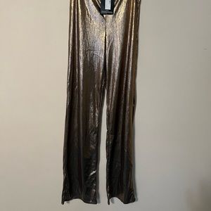 PrettyLittleThing. Bronze Metallic Straight Leg Trousers. New With Tags